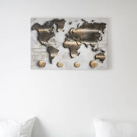 Easy Rent- Metropolitan 75 Hala Globus, 24h Check-in, Zana