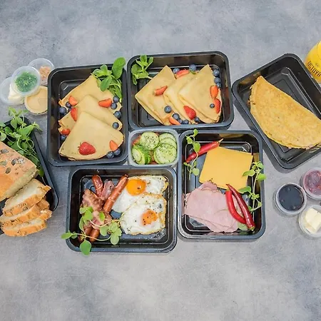 Easy Rent- Metropolitan 75 Hala Globus, 24h Check-in, Zana Διαμέρισμα *