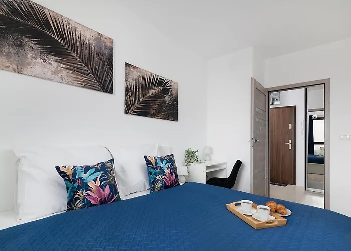 Easy Rent- Metropolitan 75 Hala Globus, 24h Check-in, Zana *