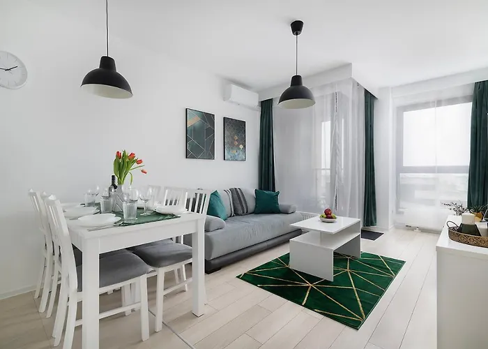 Easy Rent- Metropolitan 75 Hala Globus, 24h Check-in, Zana *